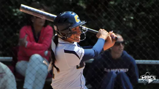 Chattanooga Softball Completes Series Sweep at Samford
