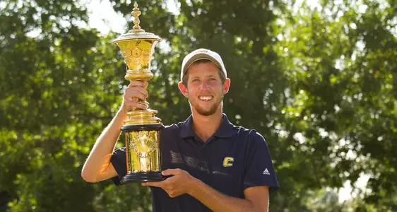Fox Wins U.S. Amateur