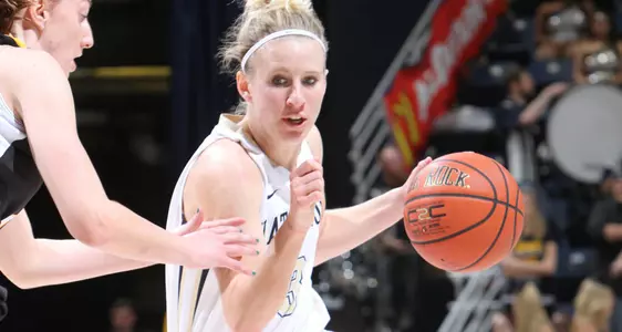 Lady Mocs Defeat Appalachian State 59-55 at Home