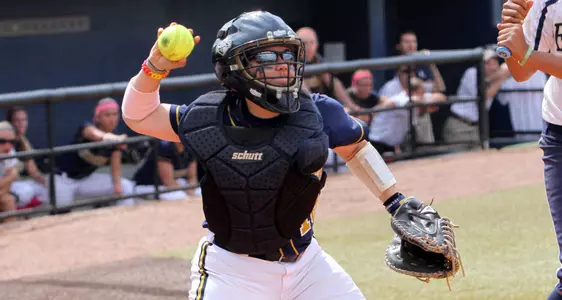 Lady Mocs Softball Drops Two to Elon Saturday