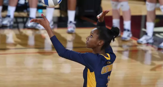 Reid Records 10 Kills Against Mountaineers