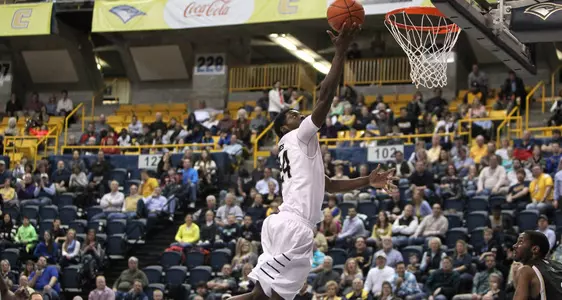 Mocs Hold Off Wofford for 6th Straight Win