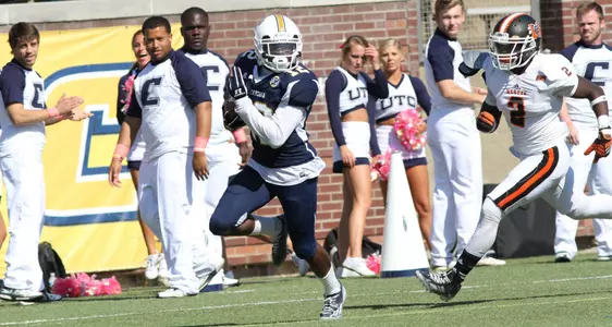 Mocs Remain Perfect in SoCon Play with 38-31 Victory Over Mercer