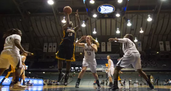 Career Highs Lead Mocs Past Butler 76-47 at Hinkle
