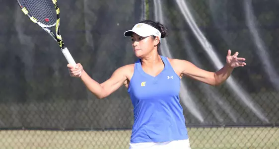 Mocs Down MTSU 5-2