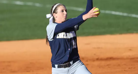 Mocs Split Sunday Doubleheader in Greensboro