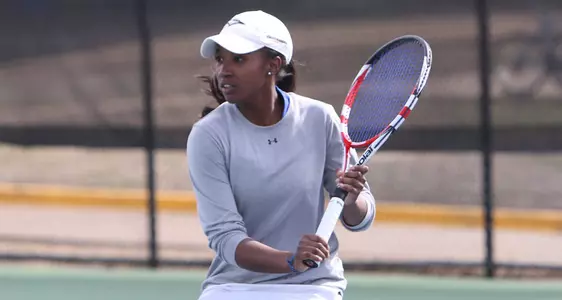 Mocs Sweep Western Carolina 7-0