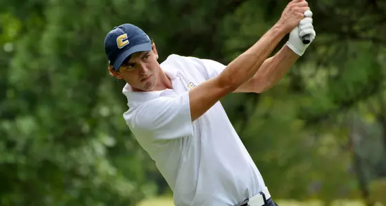 Weathers Leads, Mocs Tied for 7th at Carpet Capital