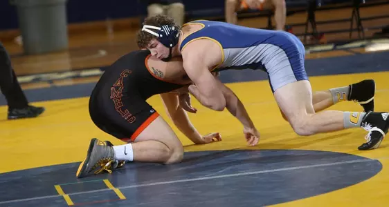 Sophomore Jared Johnson had a pin at heavyweight.