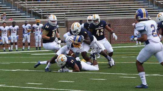 The Mocs defense in action.