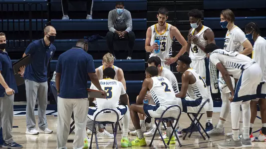 Team Bench Pic vs Lander