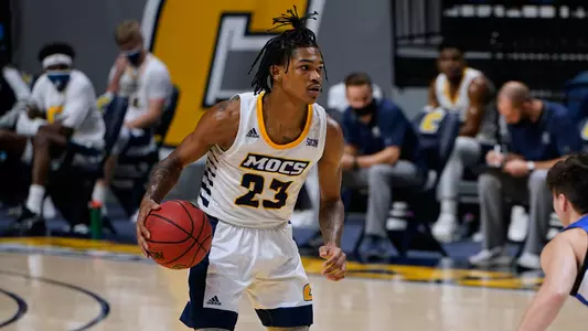 Game action between The University of Tennessee at Chattanooga and North Georgia on December 12, 2020. Photo by Patrick Murphy-Racey