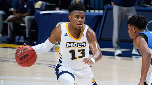 Game action between The University of Tennessee at Chattanooga and North Georgia on December 12, 2020. Photo by Patrick Murphy-Racey