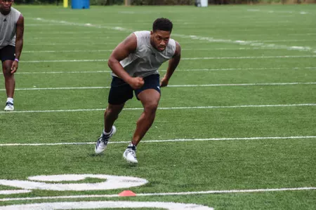 Lance Jackson running drill