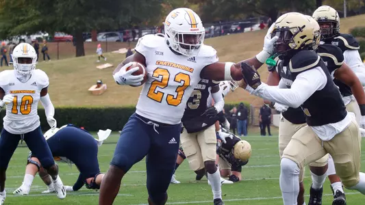 Price_Stiff_Arm_at_Wofford_CroppedLS