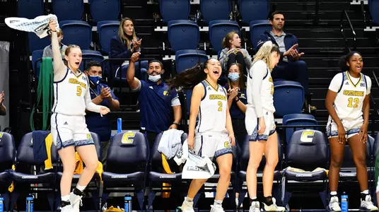 team celebrate GCSU