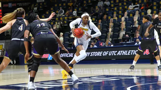 Junior Eboni Williams