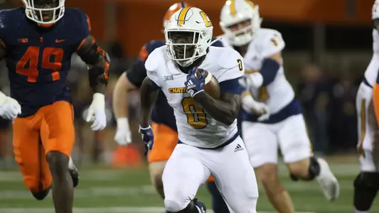 Ailym Ford in the open field at Illinois.
