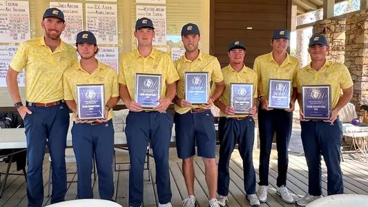 2022 Golf Team Win at Furmal