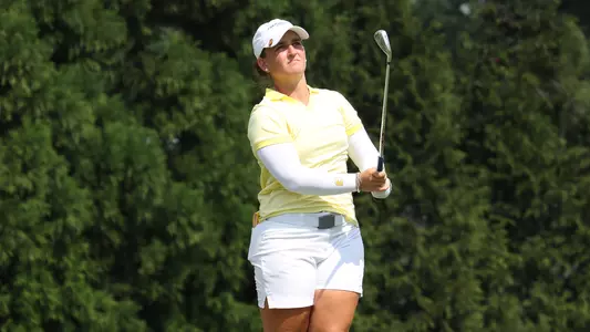 Beatriz Barrios stares down her approach in Knoxville.