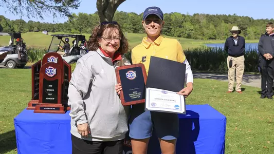 Dorota Zalewska with the SoCon's Sue Arakas