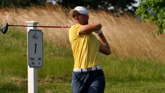 Dorota Zalewska's first swing in the final round at NCAA Franklin Regionals