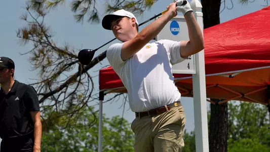 Paul Conroy off the tee in Round 1 at NCAA Regionals
