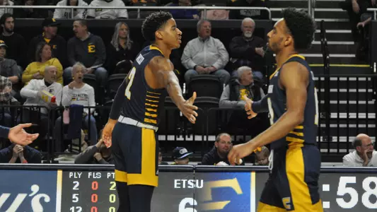 Men’s Basketball Snaps Skid, Beats ETSU 73-64 in Johnson City on Saturday Image