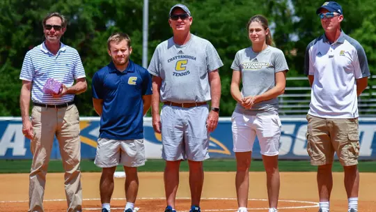 2022 Dayle May Award Winners Emma Van Hee & Bo Nash