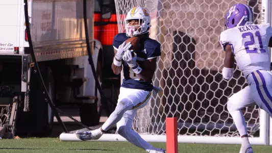 Javin Whatley collects his 1st of 4 TDs in the loss to Western Carolina