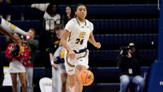 Jada Guinn starts her coast-to-coast layup route in the first half of the win over Eastern Kentucky