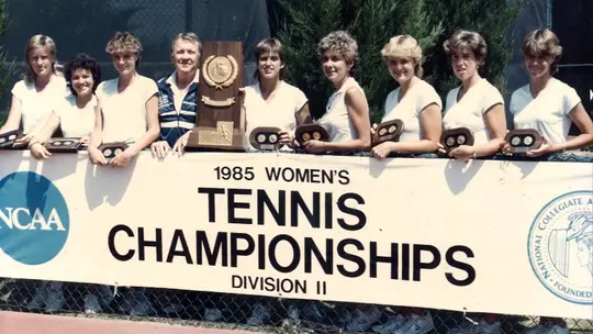 1985 Women's Tennis Team