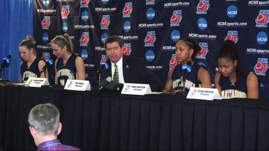 2004 Women's Basketball Rutgers Postgame