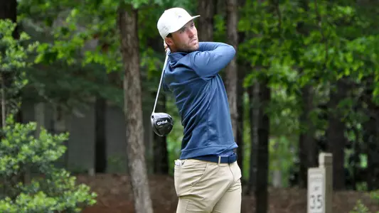 Samuel Espinosa tee off to open the 2nd round of the SoCon Championships
