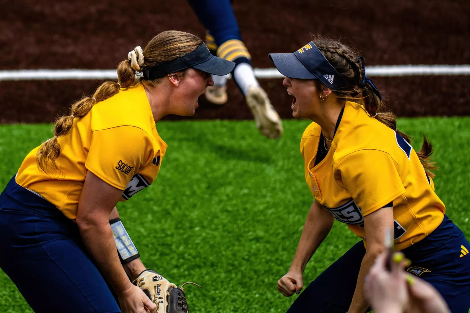 Mocs vs. Samford