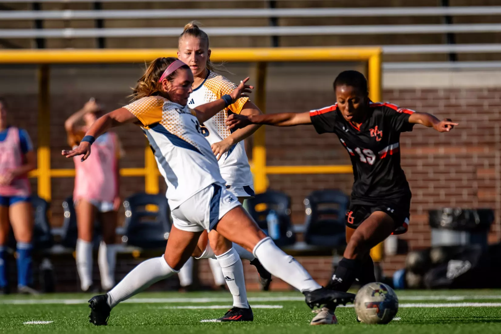 Mocs vs. Mercer
