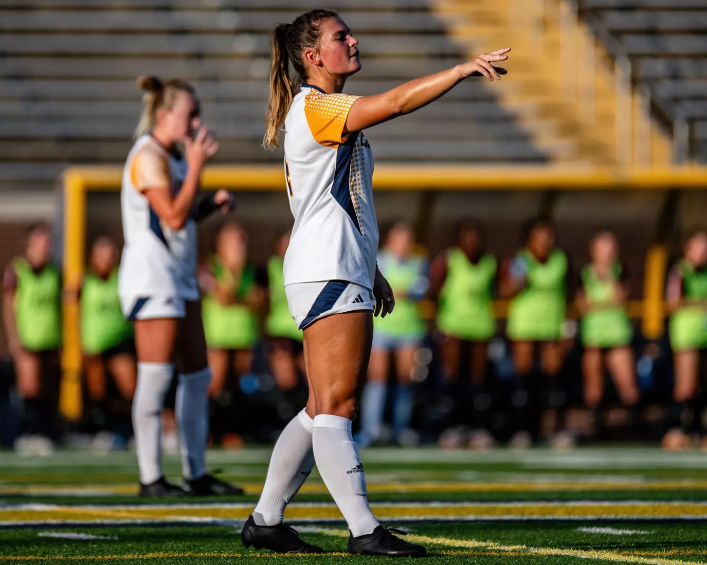 Mocs vs. Mercer