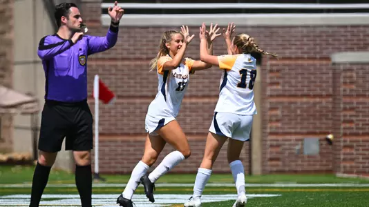 Caroline Richvalsky scores third goal