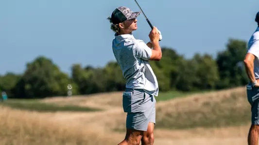 Ward Harris follows his shot at Erin Hills.