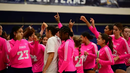 VB Team Huddle