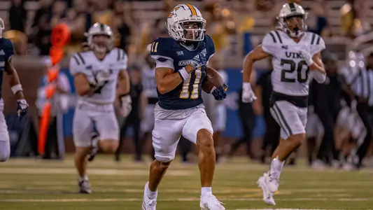 Sam Phillips runs away from the defense in the win over Portland State