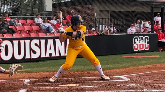 Kaili Phillips v Lobos