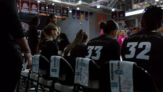 UTC WBB bench