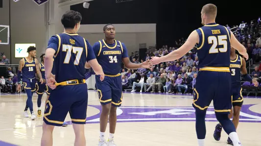 Men’s Basketball’s Six-Game Road Win Streak Snapped During 82-65 Loss at Furman on Sunday Image