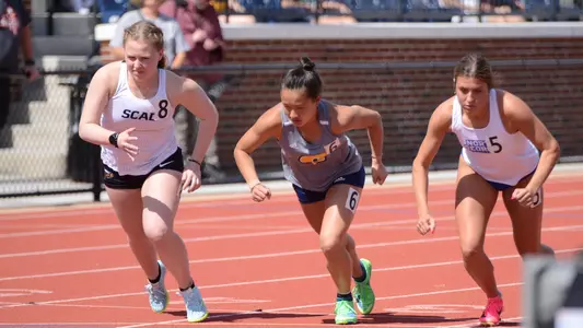 Lexi Foley at the Lee University Invite