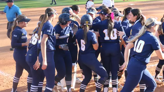 Kaili Phillips 2-run HR vs. Samford