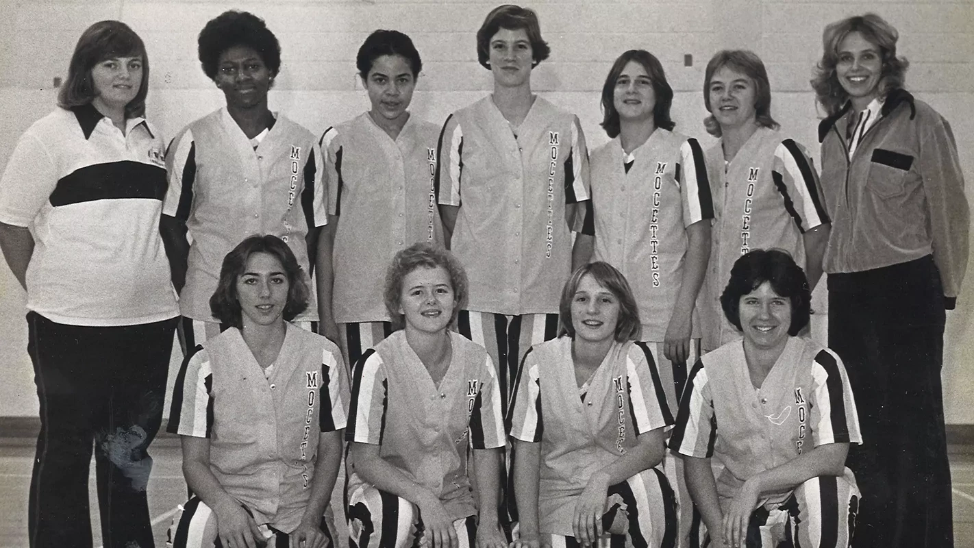 WBB 1977-78 Team Photo
