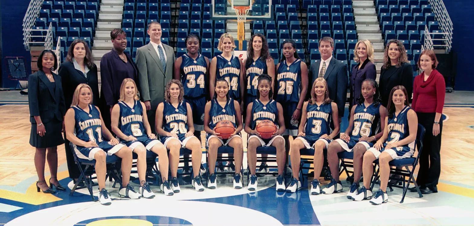 WBB 2003-04 Team Photo