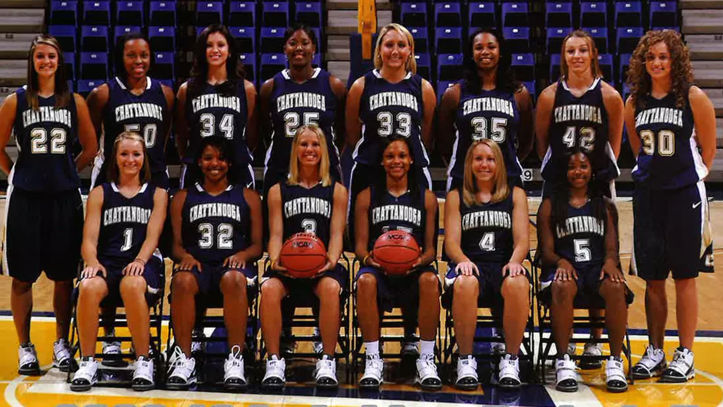 WBB 2009-10 Team Photo