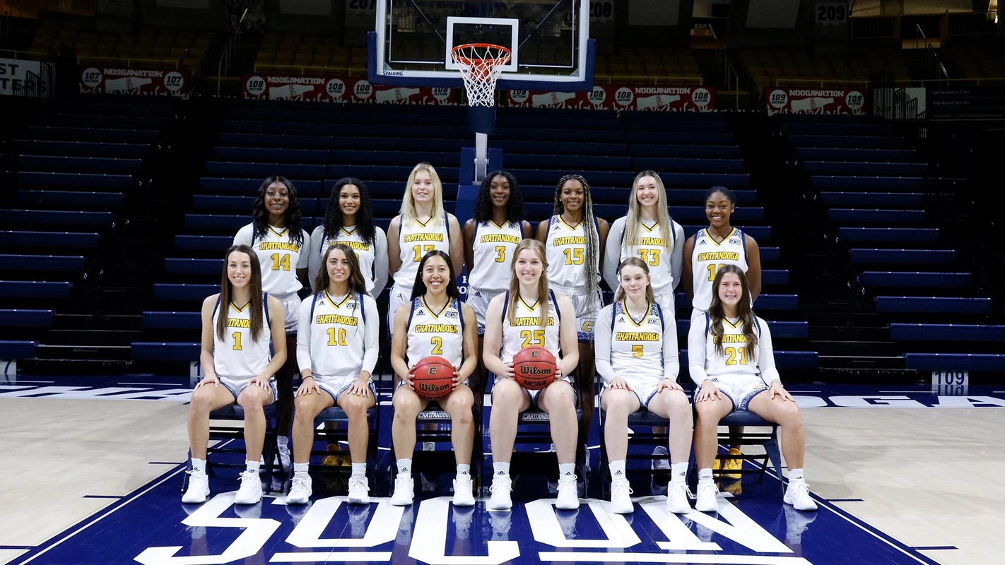 WBB 2021-22 Team Photo